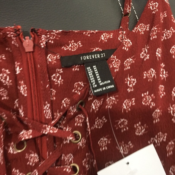 🍁🍂Burgundy Skater dress Perfect for Fall🍁🍂 - Picture 5 of 6